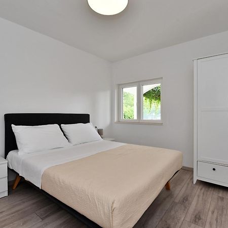 Aqua Apartments Omiš Buitenkant foto