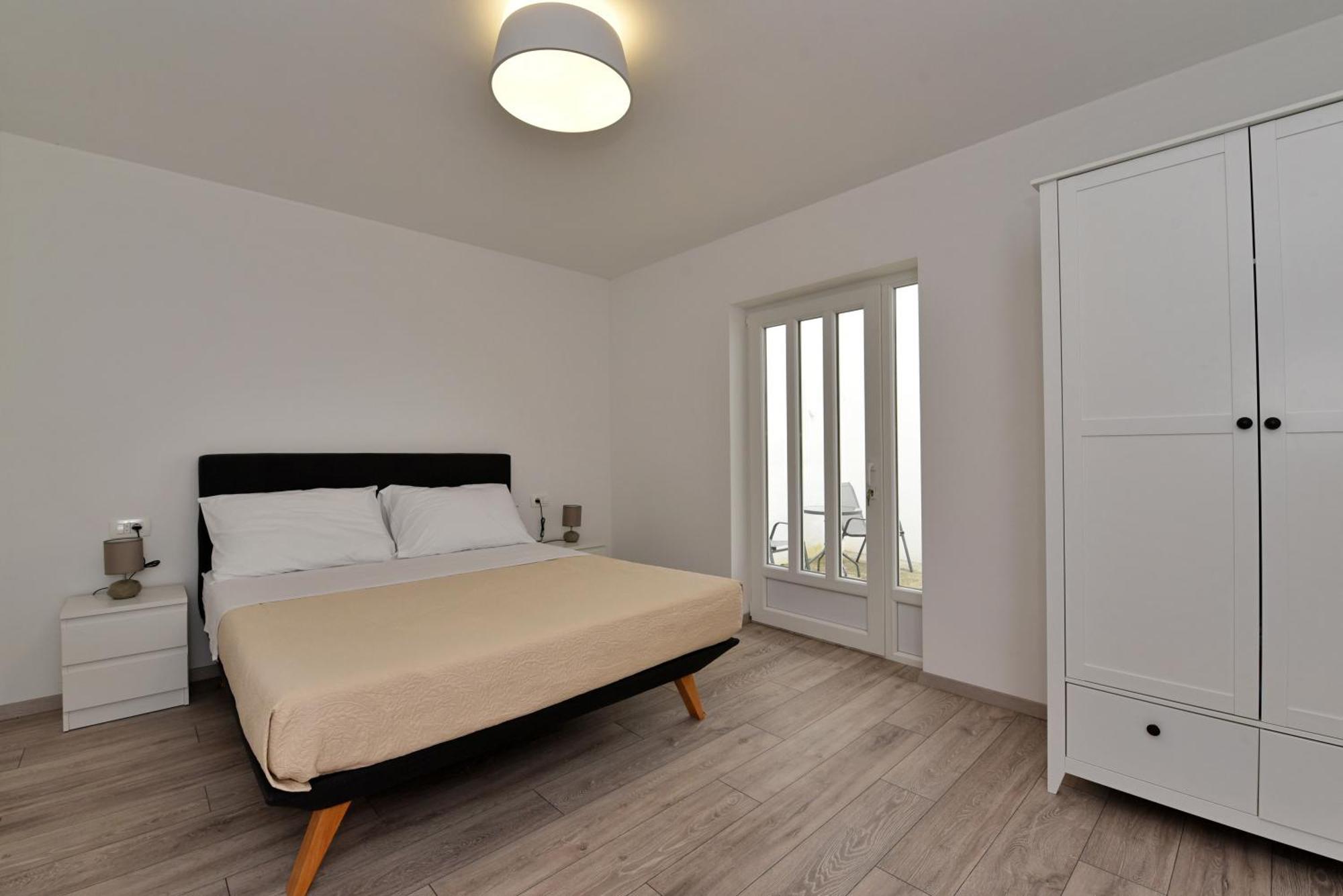 Aqua Apartments Omiš Buitenkant foto