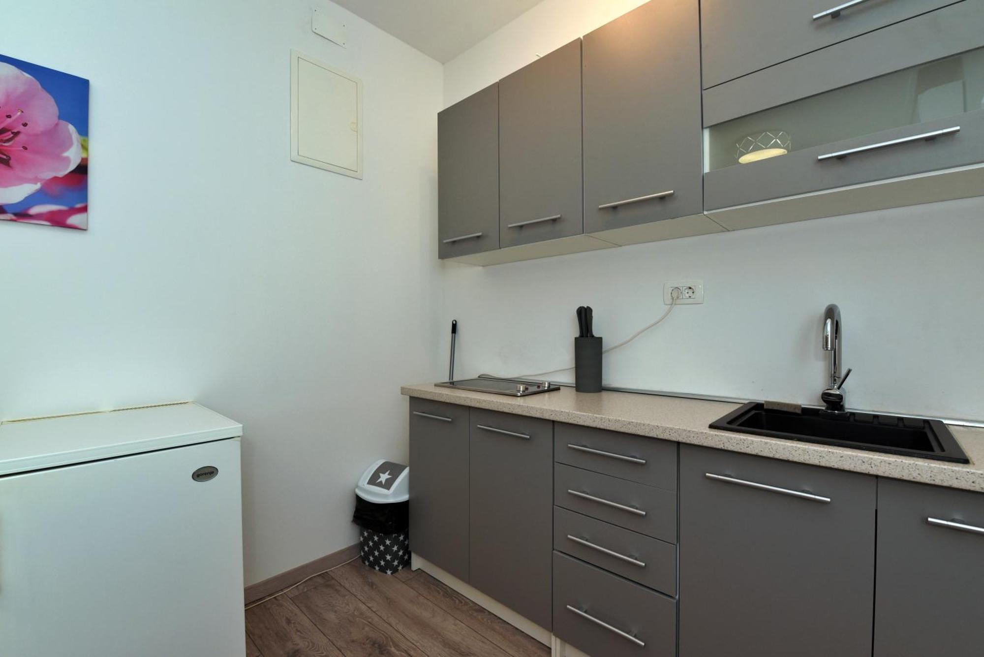Aqua Apartments Omiš Buitenkant foto