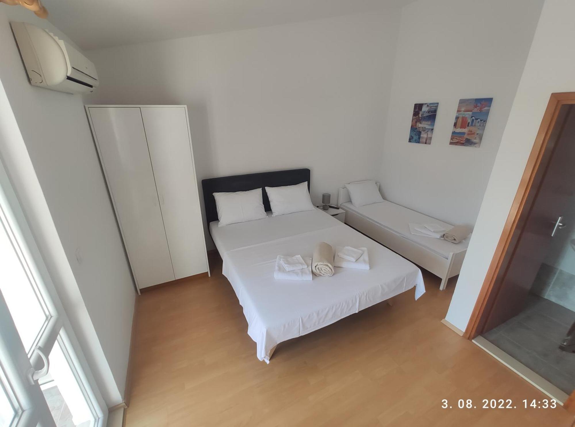 Aqua Apartments Omiš Kamer foto