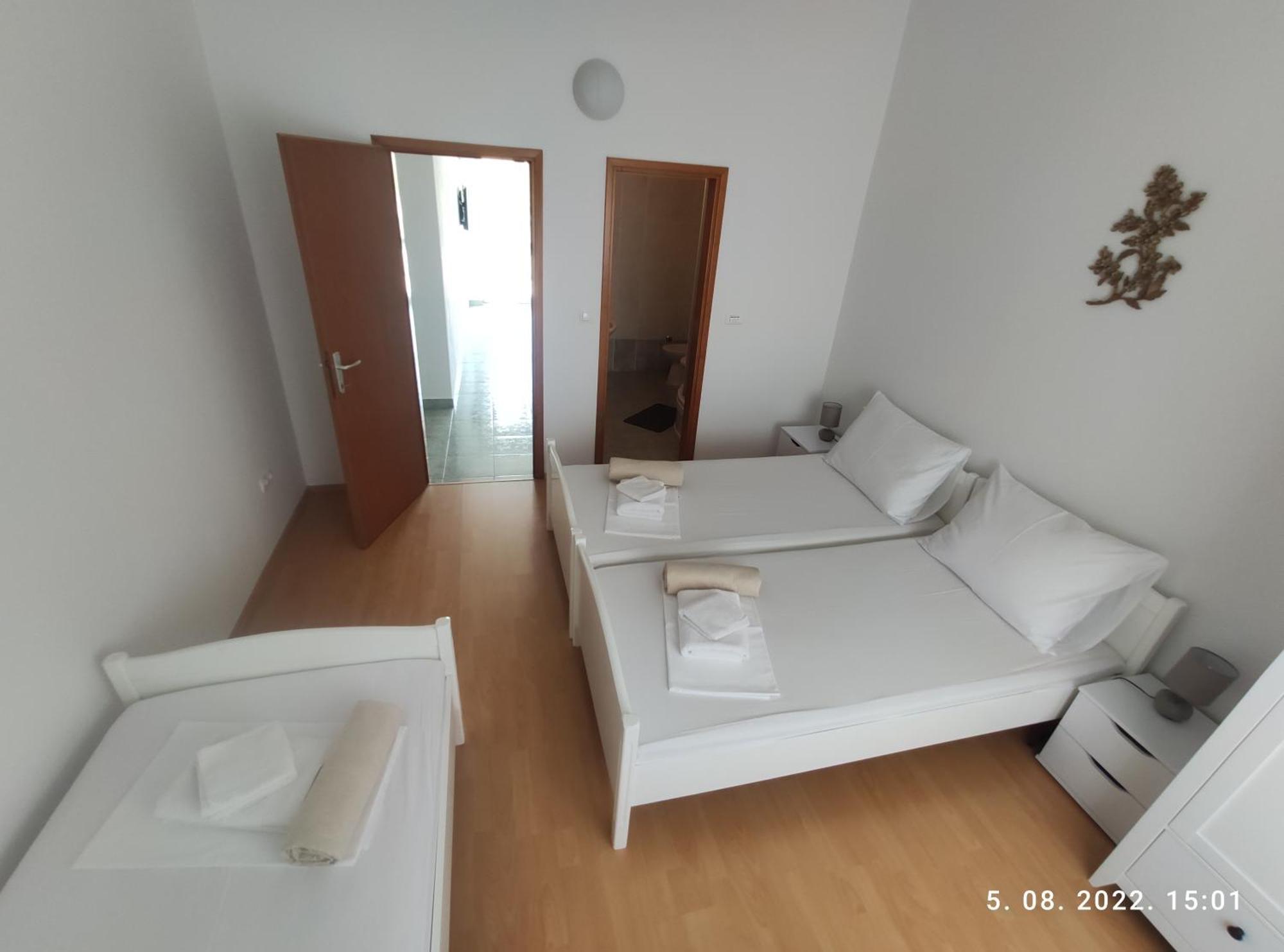 Aqua Apartments Omiš Kamer foto